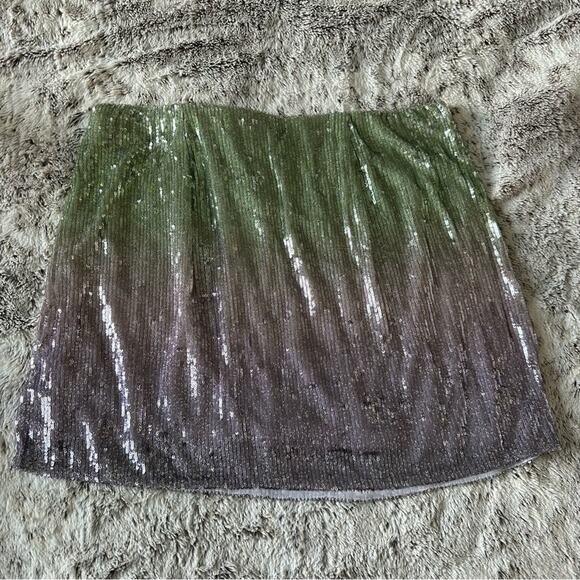 LOVESHACKFANCY Anthropologie Mermaid Ombré Sequin Mini Skirt Plus Size - Picture 5 of 8